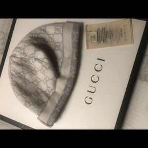 Gucci baby hat (large) fit my baby at 4/6 months.. through 12 mo (worn twice)